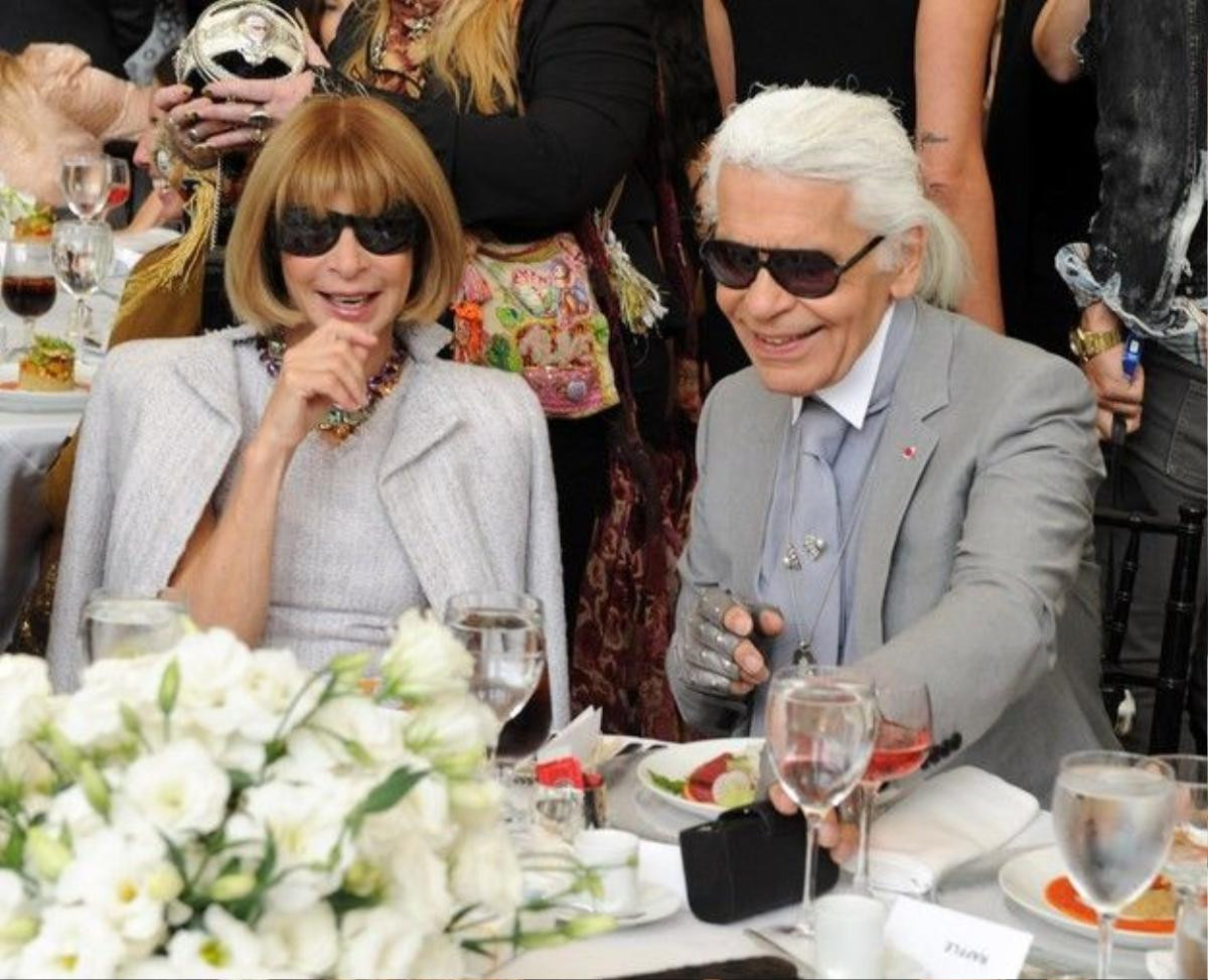 KarlLagerfeld12