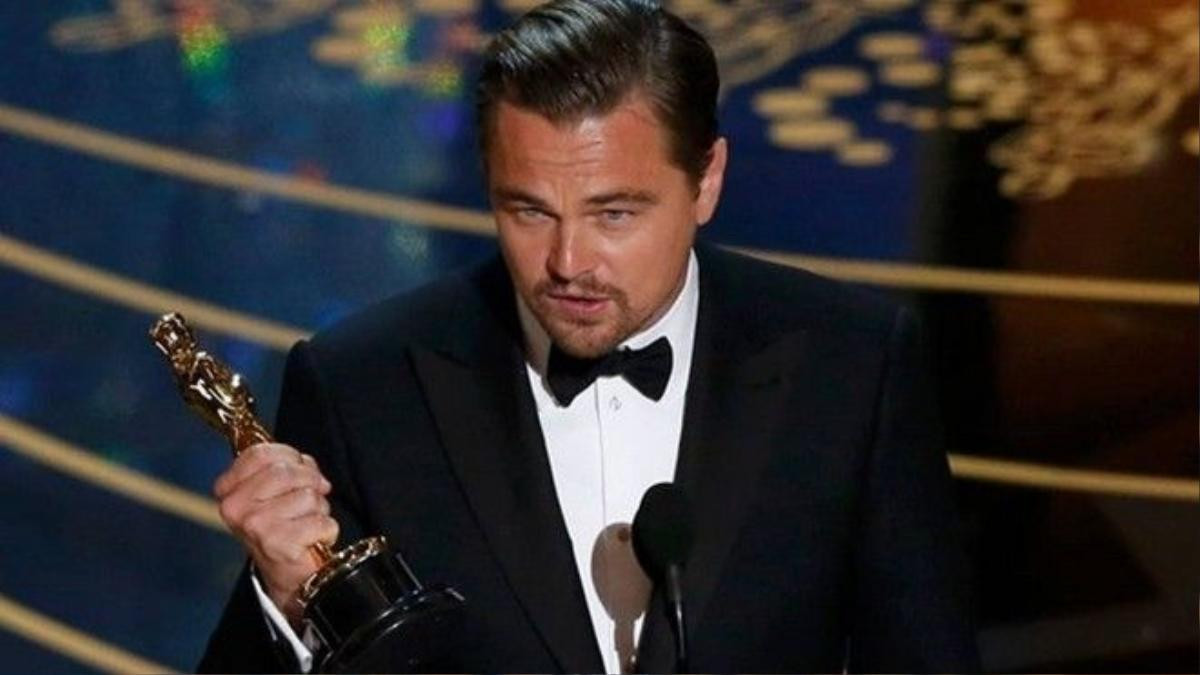 Có lẽ nào nhờ tượng đồng "lột xác" mà Leonardo DiCaprio đã phá vỡ được "lời nguyền".